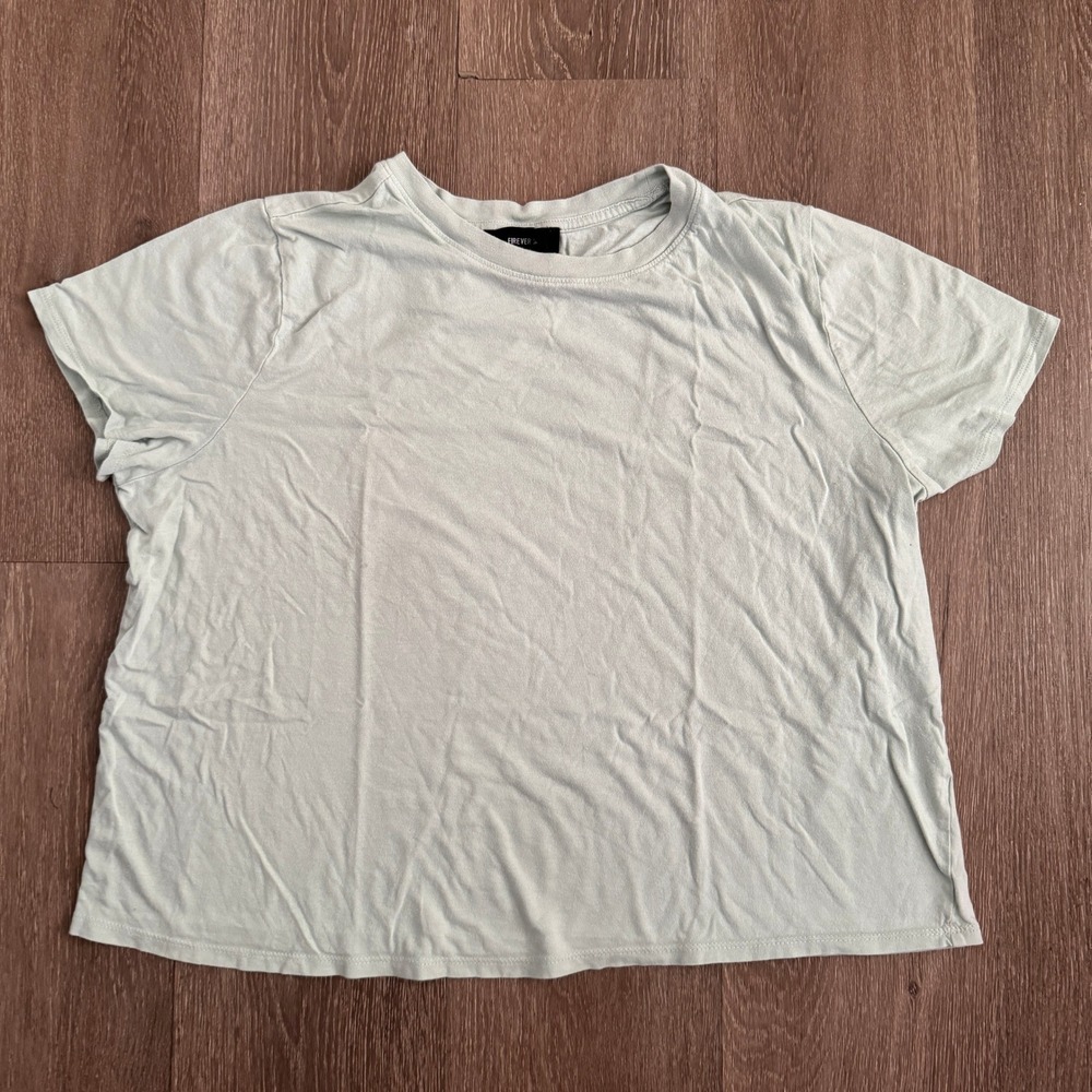 Forever 21 Plus Size 0X Mint Green Short Sleeve Boxy Crop T-Shirt Sage Basic Top